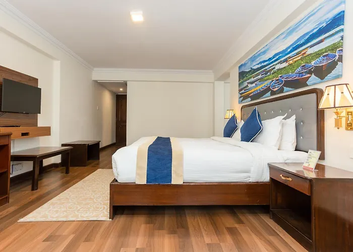 Business Hotel 4*